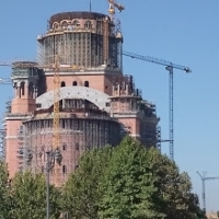 Mai sunt doua luni pana la sfintirea Catedralei Mantuirea Neamului