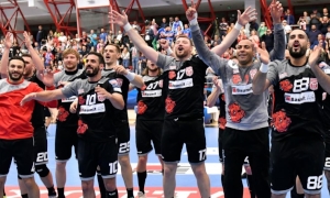 Liga Campionilor la handbal masculin: Dinamo a invins formatia poloneza Wisla Plock, cu scorul de 24-21