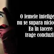 De ce, noi femeile frumoase si inteligente, ne dorim periodic un astfel de ciudat?
