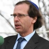 Florian Alexandru, directorul Institutului Elie Wiesel, nu sustine acuzatia de antisemitism facuta de Ilan Laufer la adresa presedintelui Klaus Iohannis