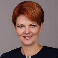 Sondaj DCNews: Lia Olguta Vasilescu este politiciana anului 2018!