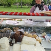 Ferma Istrate, cu produse traditionale, la targul din curtea Muzeului Satului