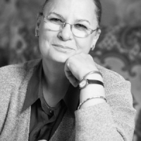 Doamna Ilinca Tomoroveanu, director artistic al TNB, a murit la varsta de 77 de ani