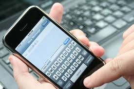 Dacian Ciolos a transmis mesaje vocale pe telefoanele mobile ale alegatorilor fara acordul acestora
