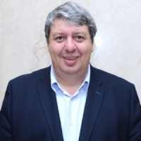 Dr. Alin Nicolescu este promotorul laserului vascular in terapia fara cicatrici reziduale a angioamelor