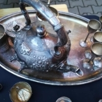 Obiecte vechi din argint si bijuterii din pietre semipretioase, la targul Piata Taraneasca
