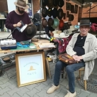 Spielmann Laszlo: De patru ani sunt palarier si am un atelier de palarii, Klausenburg Hats, la Cluj