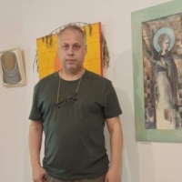 Florian Mihailescu: Am venit cu trei lucrari la Salonul de Arta Religioasa si Restaurare de la Muzeul Satului Dimitrie Gusti!