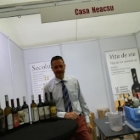 Lucian Neacsu de la Casa Neacsu: Producem vinuri de colectie!