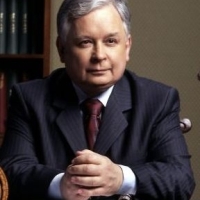 Lech Kaczynski candideaza la presedintia Poloniei