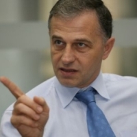 Mircea Geoana isi va lansa noul partid in scurt timp