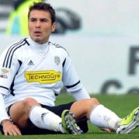 Final de cariera : Mutu devine liber cand Cesena retrogradeaza