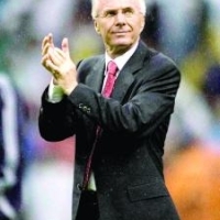 Sven-Goran Eriksson:. Universitatea Craiova a pus in dificultate Benfica