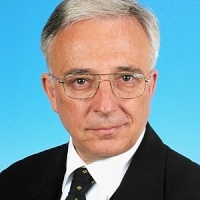 Inpolitics: Viitorul presedinte al Romaniei ar putea fi MUGUR ISARESCU