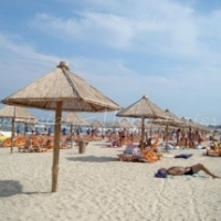 Turistii se pot caza la mare in luna septembrie prin programul