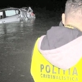 Masina cazuta in Olt. Doua tinere din Caracal au trait cascadoria vietii lor