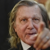 Un sportiv esuat in politica: Ilie Nastase e suparat rau pe securitate