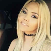 Cantareata Denisa a fost operata de urgenta luni dimineata