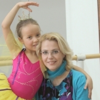 Raluca Moianu, la conducerea renumitei Academii de Balet La Sylphide