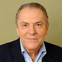 CINE ESTE STANSILAV GROF?