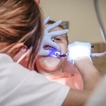 Dr. Miruna Ioani: Anestezie generala pentru tratamentul copilului la dentist?!