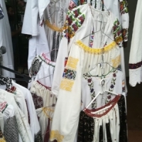 Stela Lucaciu, mester popular: Am adus la Targul lui Ciresar ii vechi din Bucovina, veste traditionale si opinci din piele!