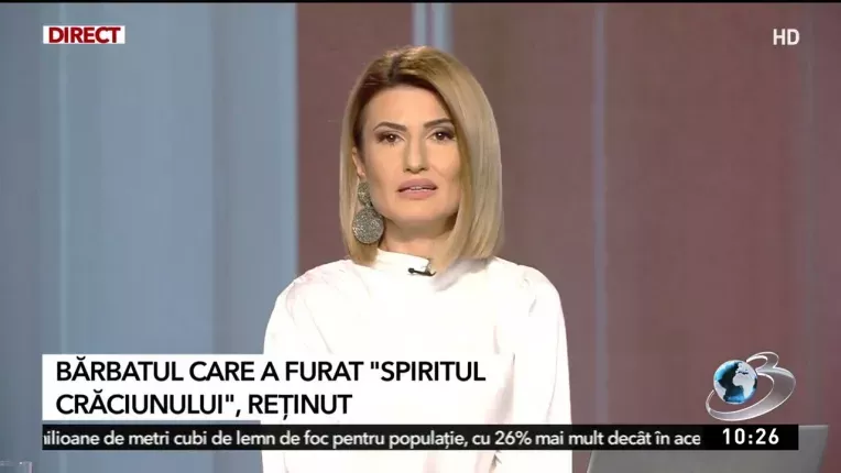 Barbat retinut dupa ce furat spiritul Craciunului. A plecat cu luminitele care urmau sa fie montate