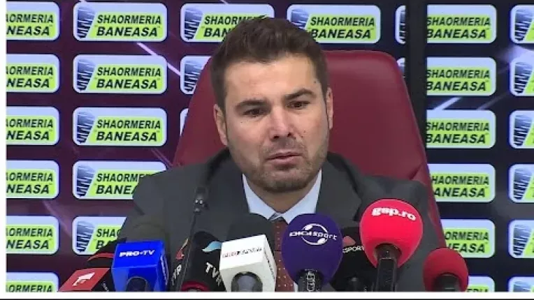 Mutu, prezentat la Rapid: "Nu sunt pupincurist. Daca trebuie sa pup steagul, il pup, invat si imnul"