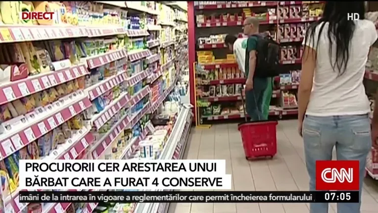 Procurorii cer arestarea unui barbat care a furat patru conserve de ton